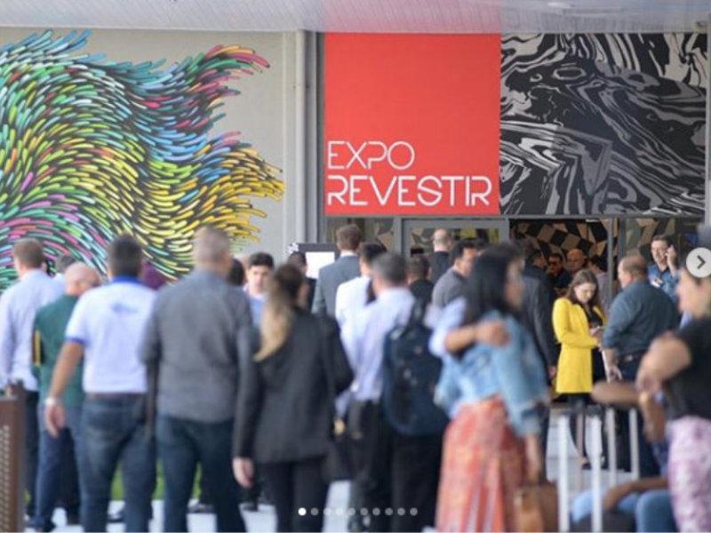 Expo Revestir 2019: Começou a semana intensa de negócios e conhecimento