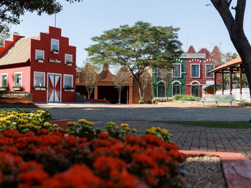 Expoflora 2023 se prepara para receber turistas de todo o Brasil