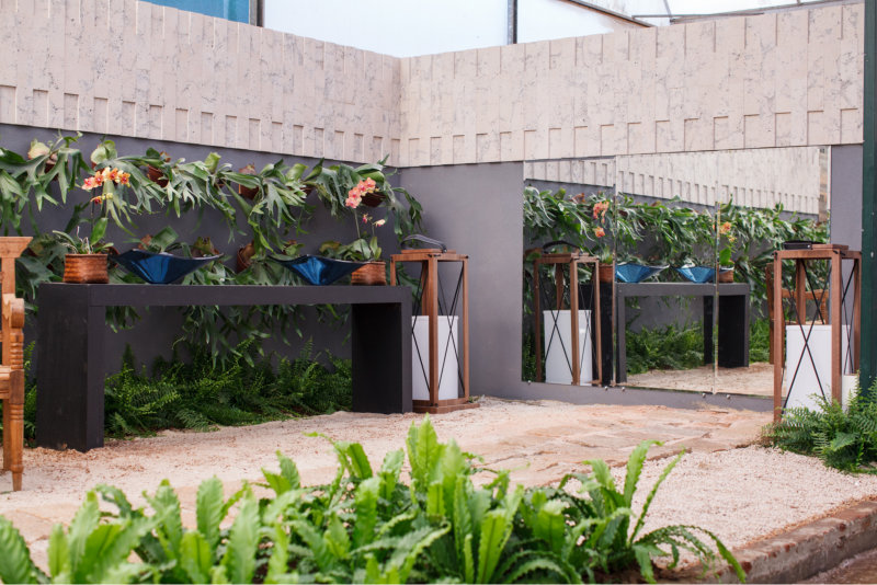 Emoldurando a paisagem: casas brasileiras com aberturas